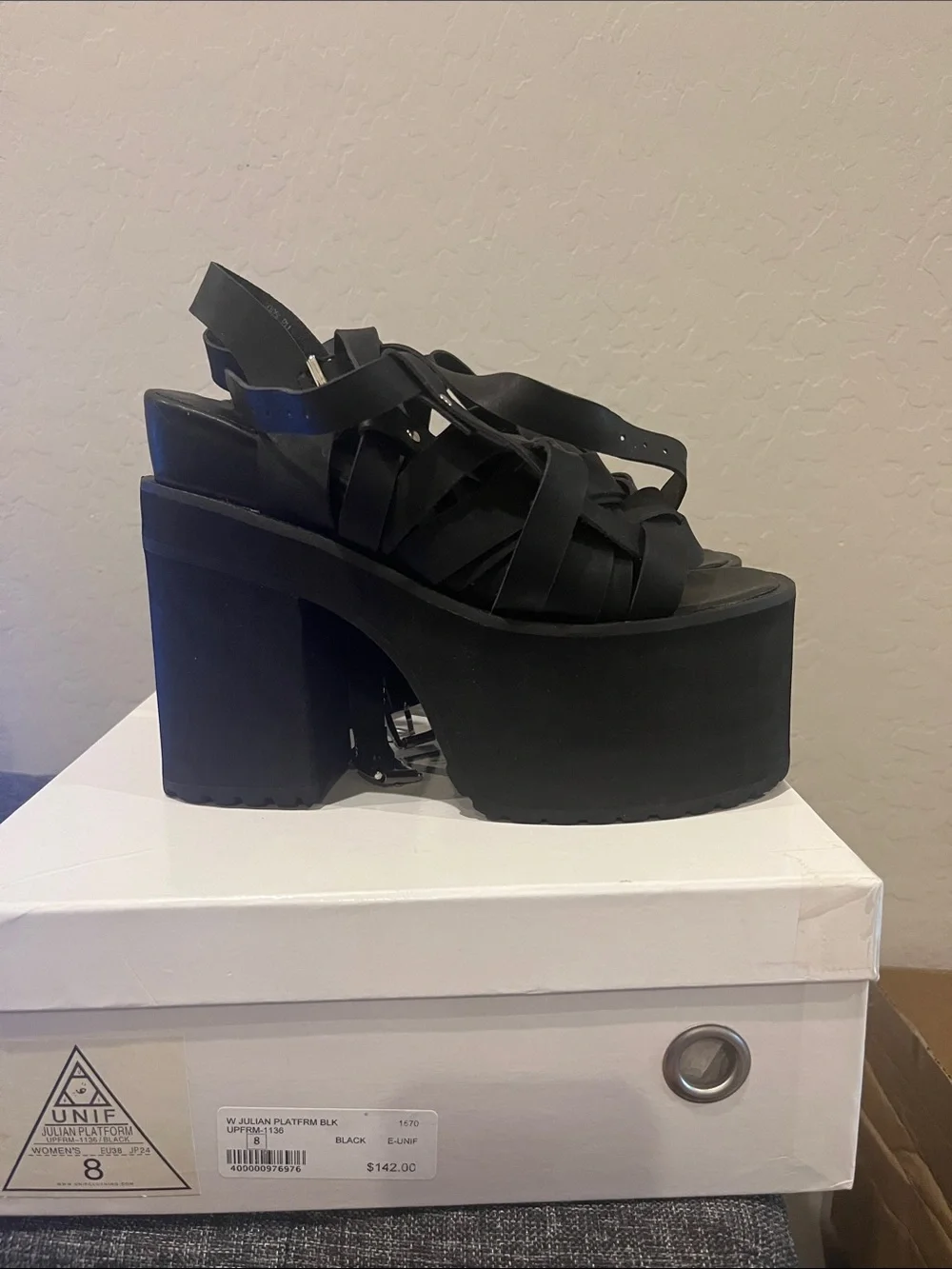 Unif Julian platform sandals